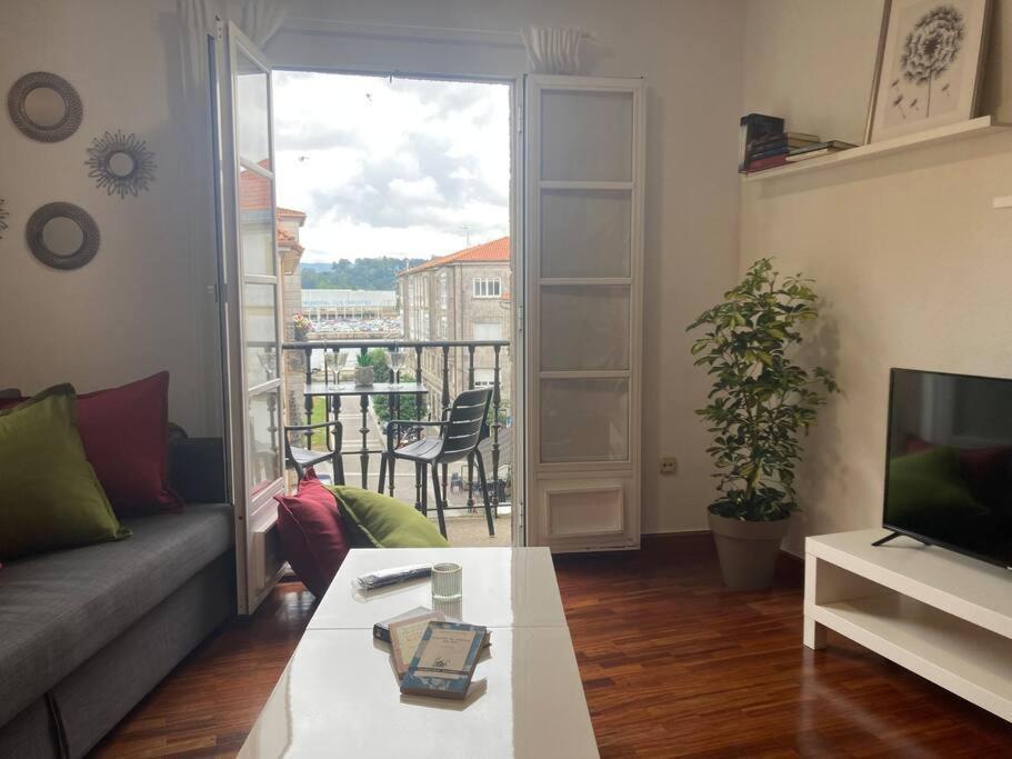 Appartamento Hyp - A Casa Do Correo Vello - O Balcon Pontevedra Esterno foto