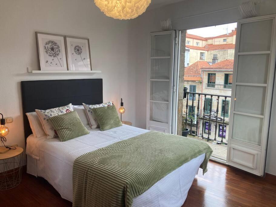 Appartamento Hyp - A Casa Do Correo Vello - O Balcon Pontevedra Esterno foto