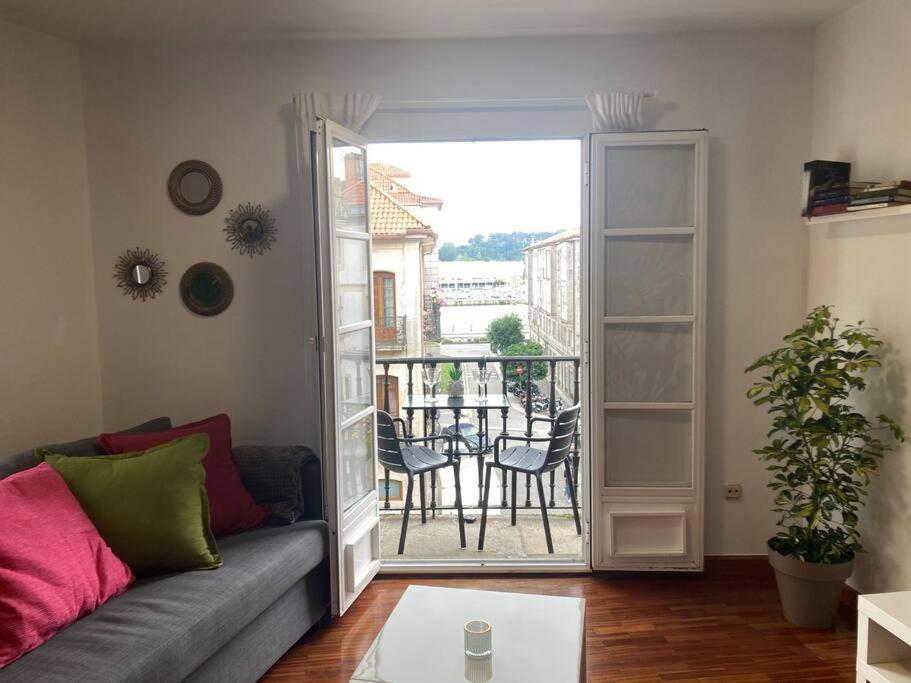 Appartamento Hyp - A Casa Do Correo Vello - O Balcon Pontevedra Esterno foto